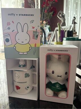 Starbucks x Miffy Plush Doll and Mug Set -Limited Edition